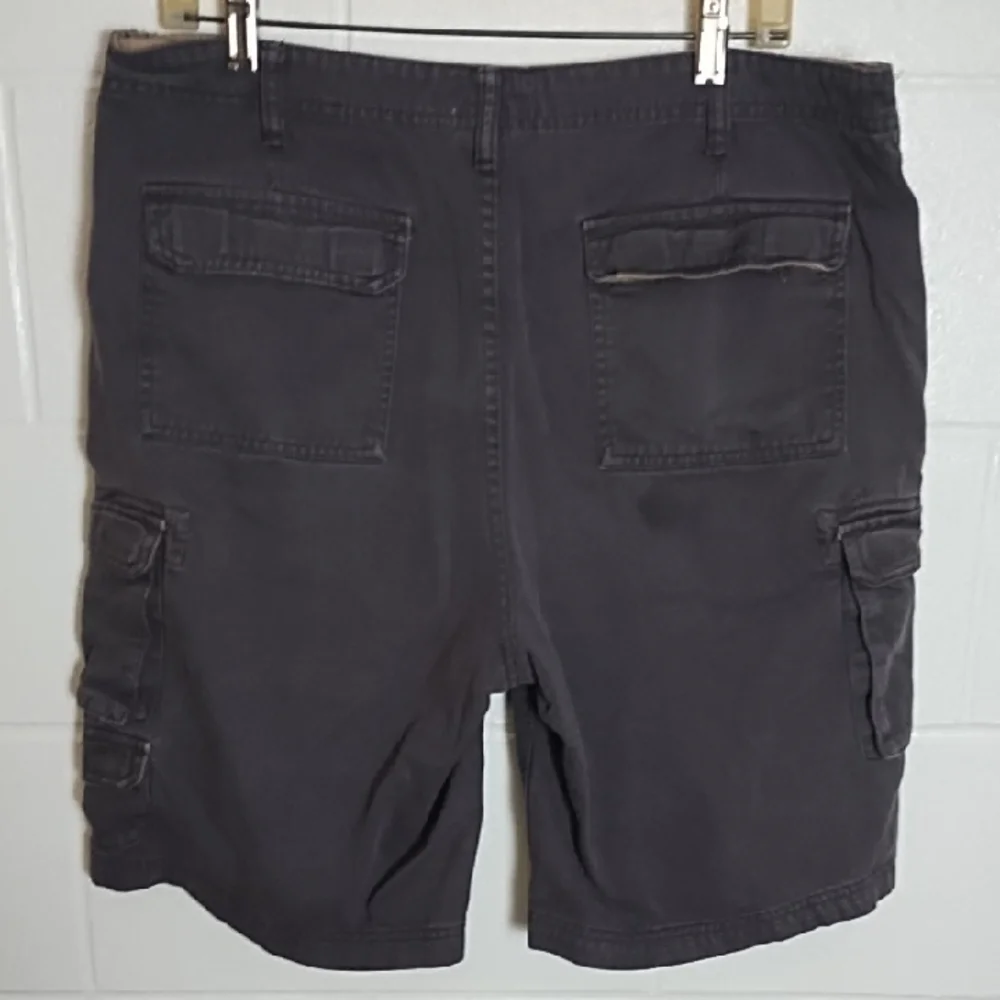 Men's Dark Gray Cargo Shorts